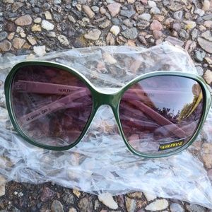 Spitfire Green and White